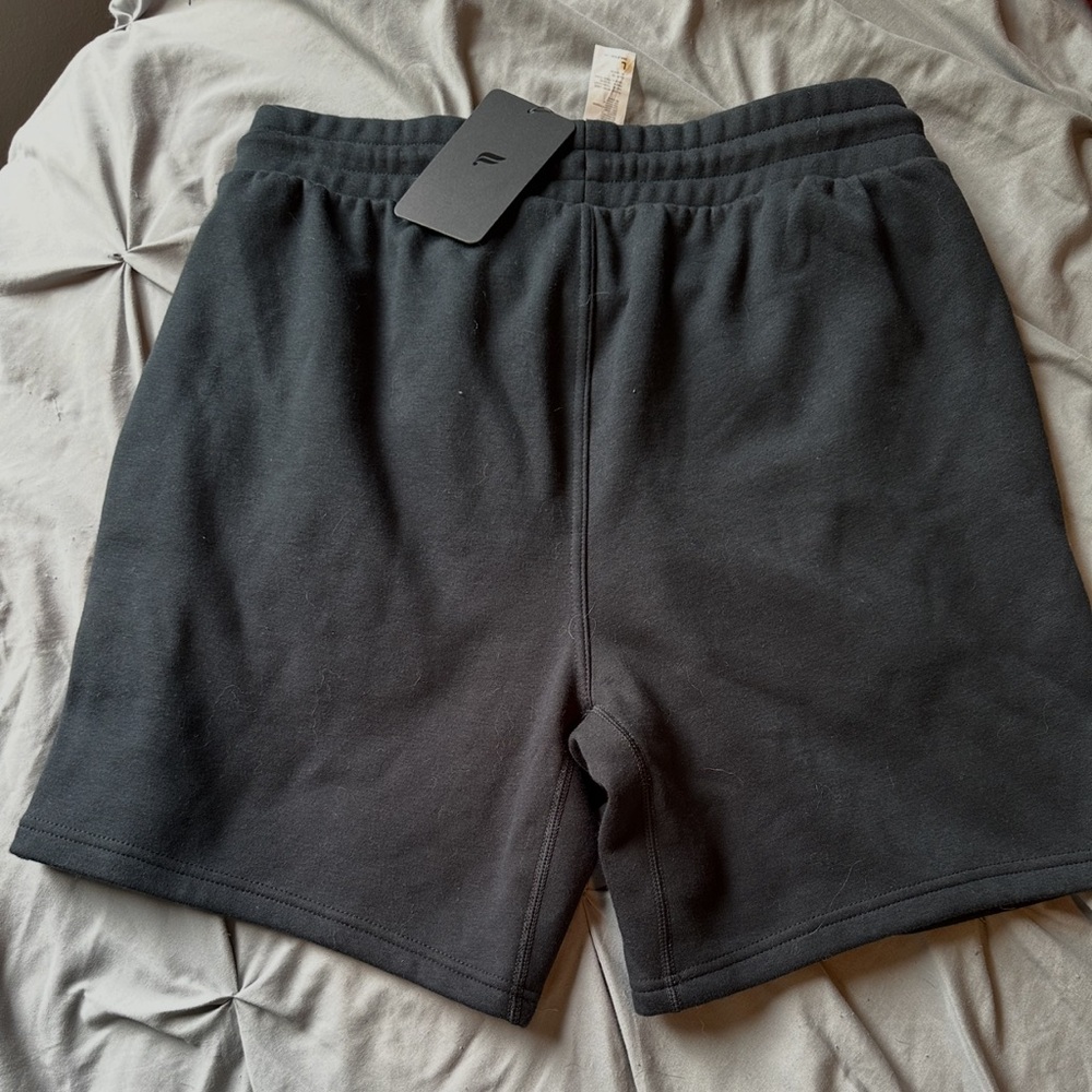 Men’s Fabletic postgame drawstring shorts  NWT